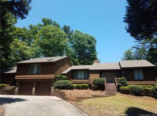 1 Lake Ridge Rd, Lake Wylie, SC 29710