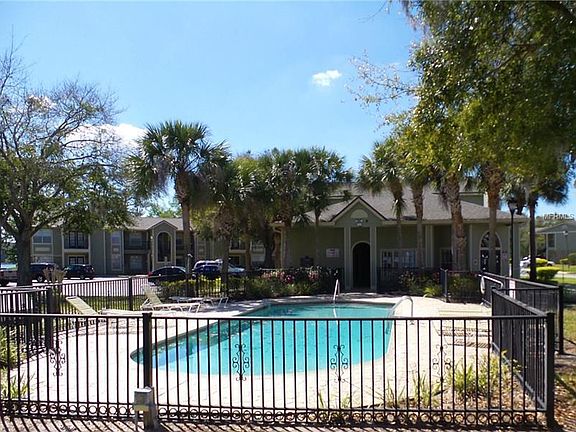 3rd image of 2550 N Alafaya Trl APT 5202