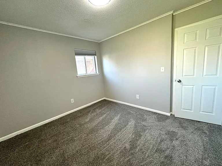 1105 N Fern Ave — Photo 22