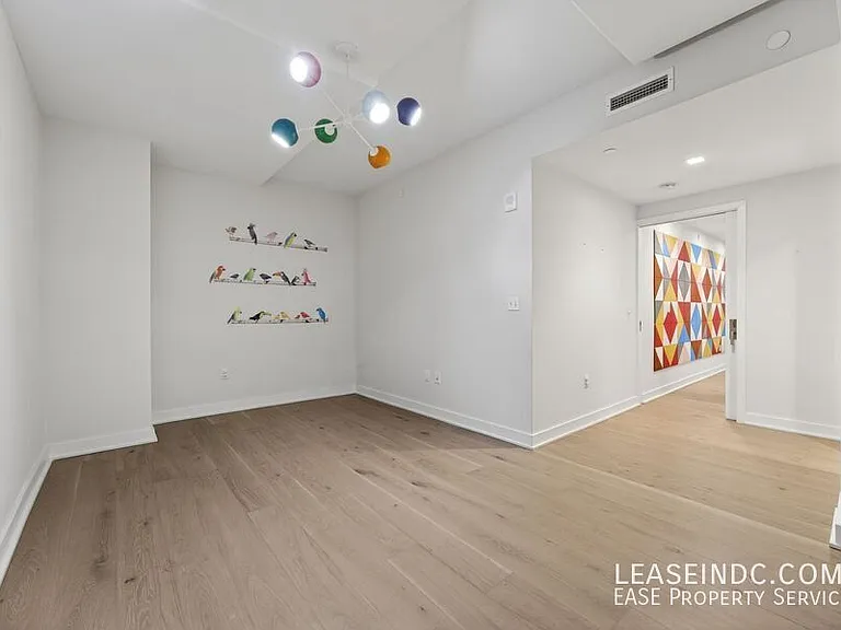 1332 8th St NW — Photo 24
