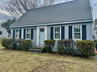 17 Greenfield Ln, Biddeford, ME 04005