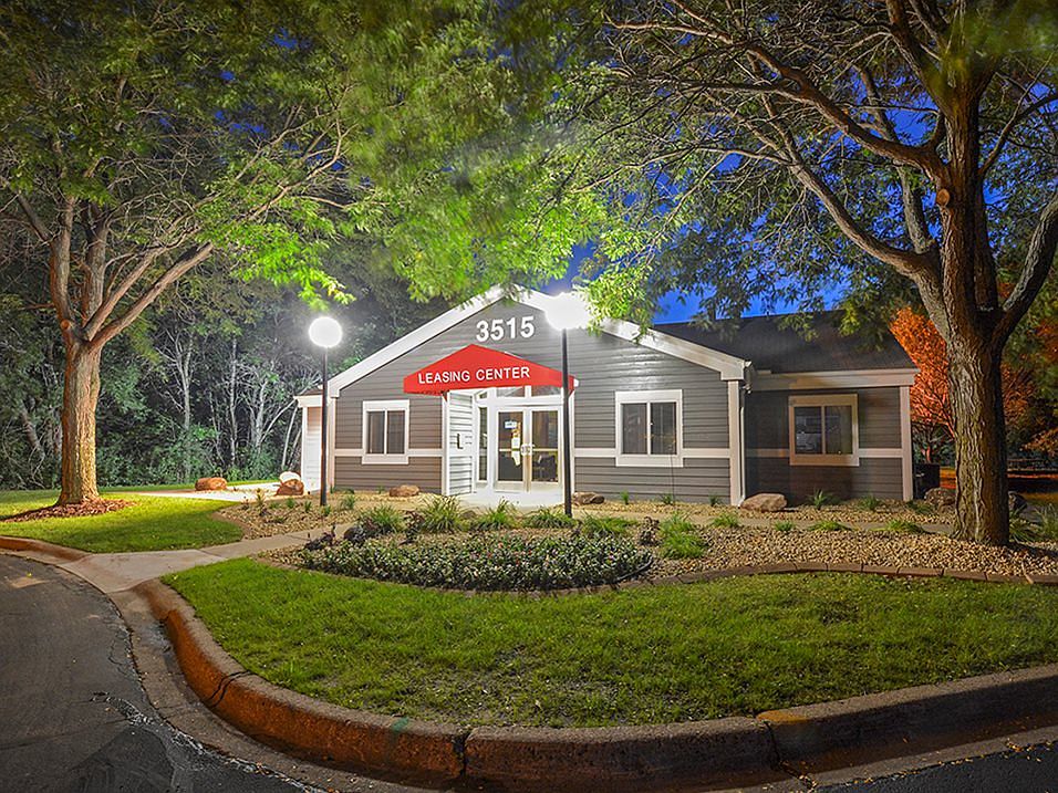 Royal Oaks Apartments 3515 Federal Dr Eagan MN Zillow