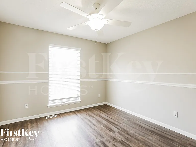 7016 N Bristol Ave — Photo 13