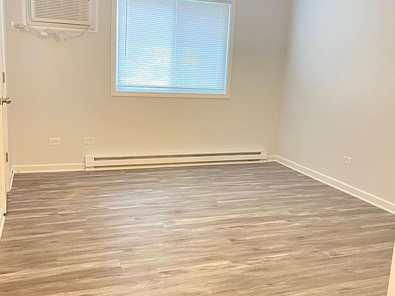 3rd image of 170 Waters Edge Dr APT 102