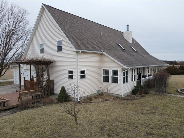 1744 21st Rd, Waverly, KS 66871
