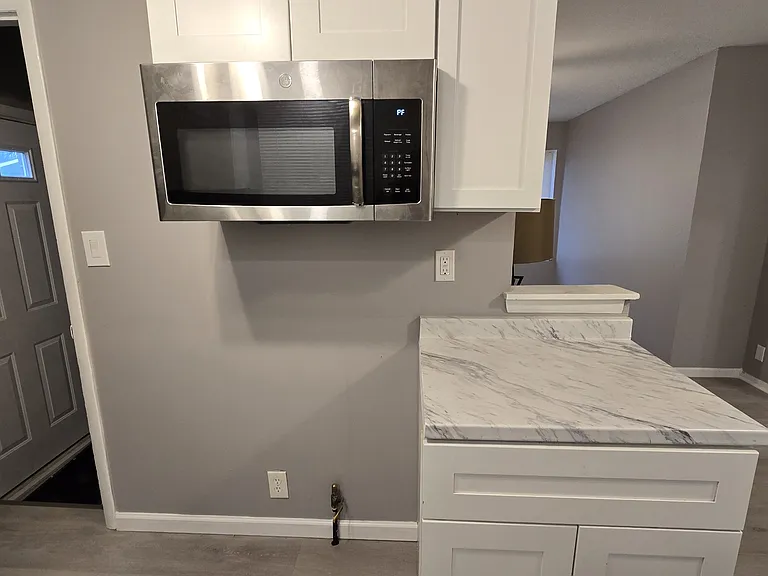 805 E Hemphill Rd — Photo 14