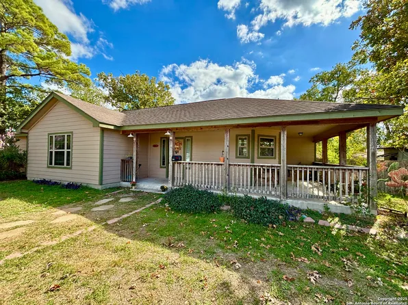128 Dunning, Gonzales, TX 78629