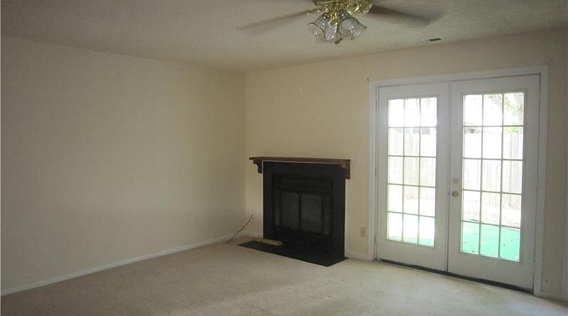 2nd image of 690 Biltmore Dr