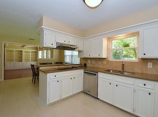 1922 Eagle Falls St, Houston, TX 77077