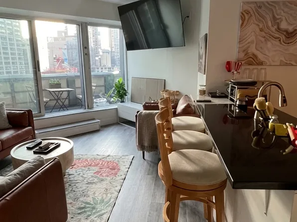 150 W 56th St, New York, NY