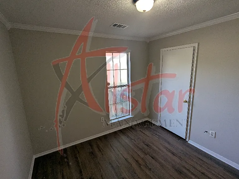 3815 Shadow Oaks Pkwy — Photo 11