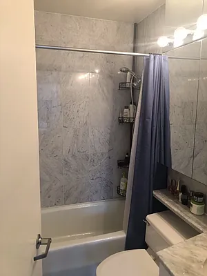 Rented by Kian Realty | media 37