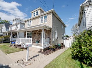 1506 W Locust St, Scranton, PA 18504