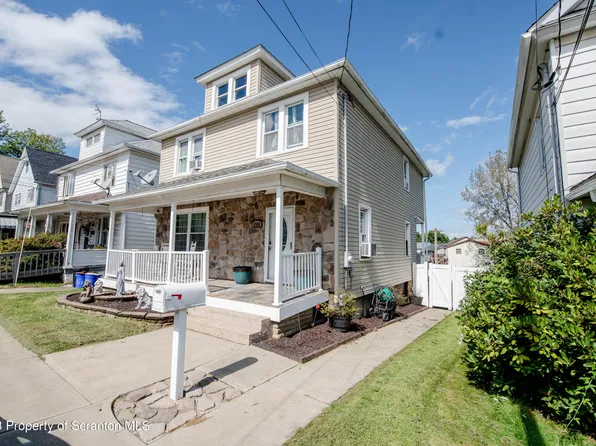 1506 W Locust St, Scranton, PA 18504