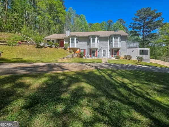 27 Hughes Rd, Hiram, GA 30141