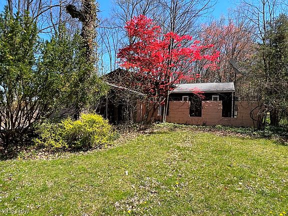 2nd image of 341 Benton Ave