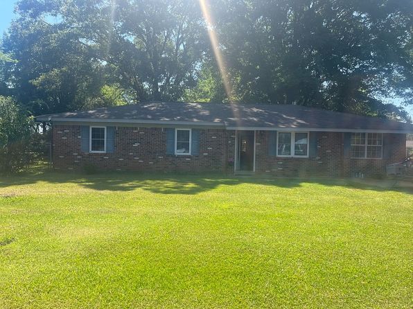 114 Mason Dr W