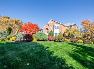8 Coddington Ln, Califon, NJ 07830