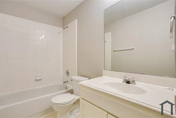 11808 Wispwillow Dr — Photo 5