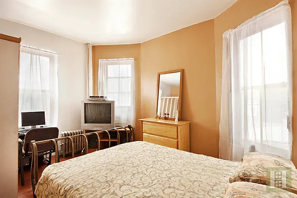 Sold by Halstead Real Estate | media 4