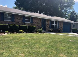 610 Arrowhead Dr, Collinsville, IL