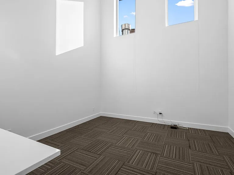 4500 S Kingshighway Blvd #13 — Photo 15