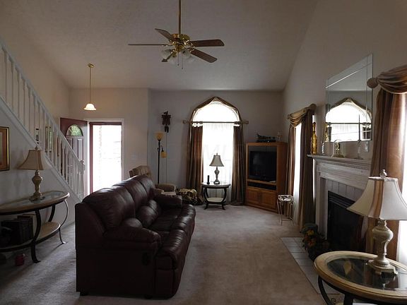 4th image of 3717 Lake Lanier Dr