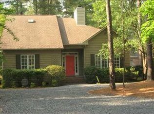 110 Pinyon Cir, Pinehurst, NC 28374