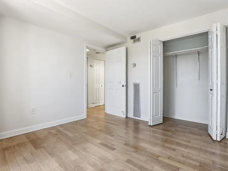 350 Revere Beach Blvd #6-6W — Photo 18