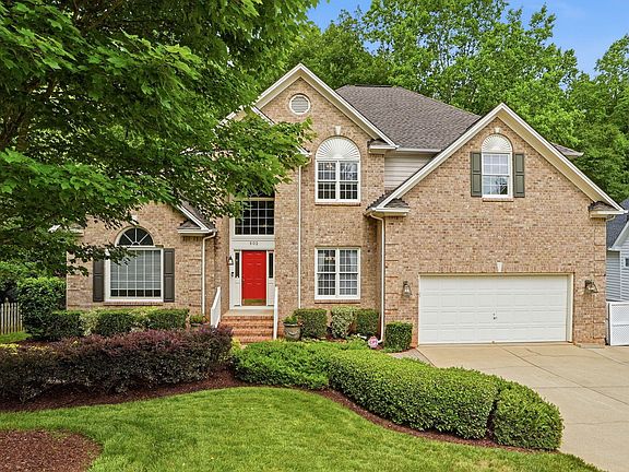 3rd image of 502 Cricketfield Ln