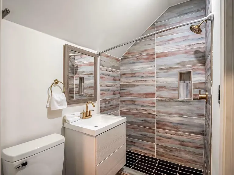 2724 Southmore Blvd — Photo 15