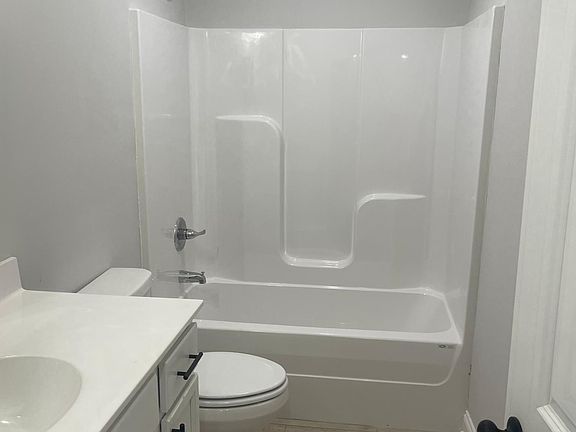 4th image of 6530 Fortuna Ave #0