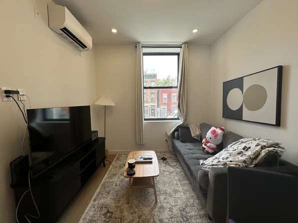 250 Union Avenue image 1 of 12