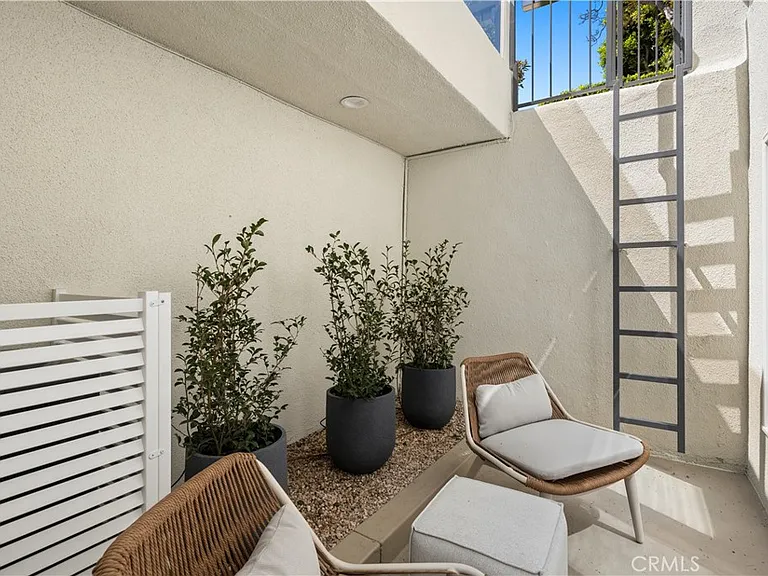 708 Iris Ave #A — Photo 17