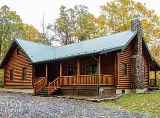 25 Laurel Ridge Rd, Lock Haven, PA 17745