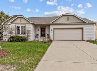 7910 N Granville Rd, Milwaukee, WI 53224