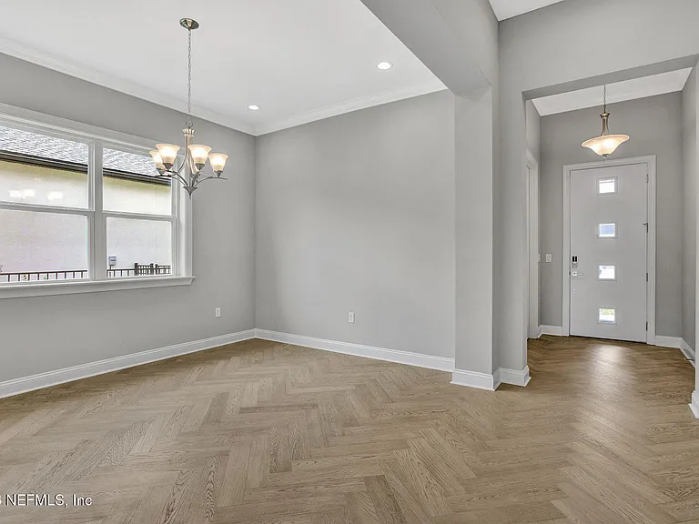 11476 Madelynn Dr — Photo 3
