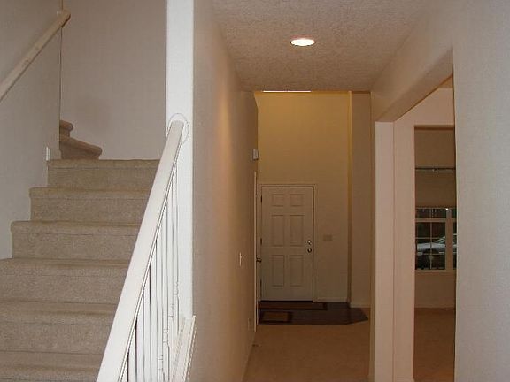 4th image of 4346 SE Oakhurst St