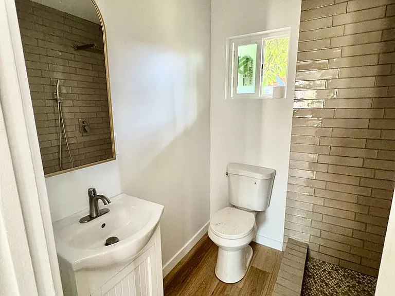 151 W 52nd St #153 — Photo 11