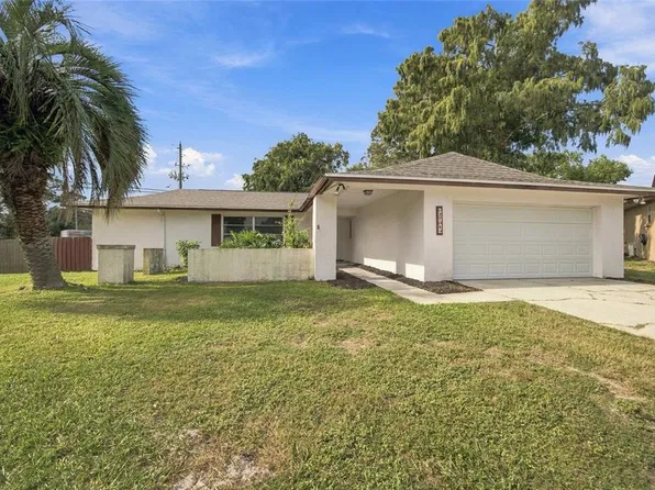 2704 WOODVIEW COURT, CLEARWATER, FL 33761