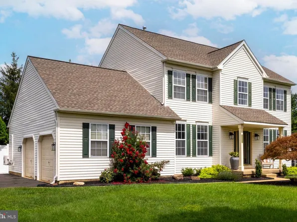 1832 Heritage Dr, Jamison, PA 18929