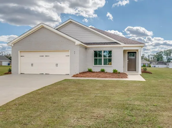 97 Daffodil Ct, Rehobeth, AL 36301