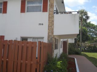 206 SW 1st St APT 2, Pompano Beach, FL 33060
