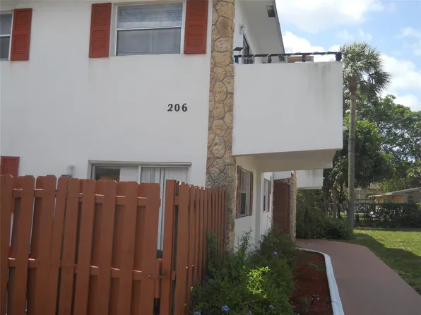 206 SW 1 #2, Pompano Beach, FL 33060