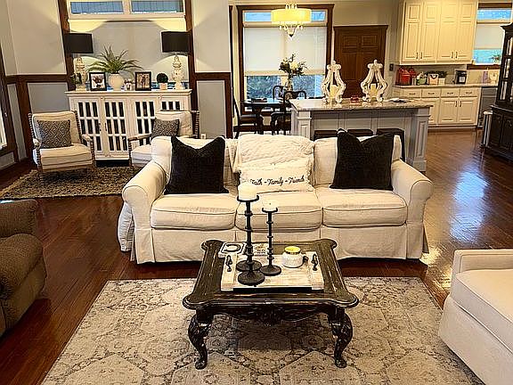 2nd image of 269 Lintel Rd