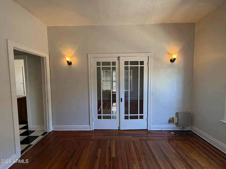 902 E Palm Ln #4 — Photo 9