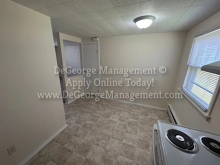 Walworth Garden Apartments — Photo 97