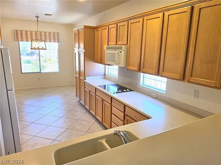 1853 Eagle Mesa Ave — Photo 4