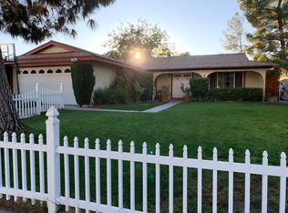 29215 Florabunda Rd, Santa Clarita, CA 91387