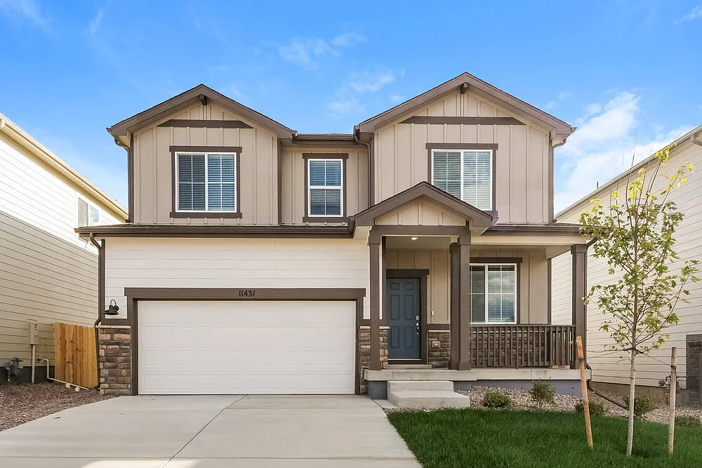 3 bed, 2.5 bath, 2033 sqft, $2,455 — Photo 1